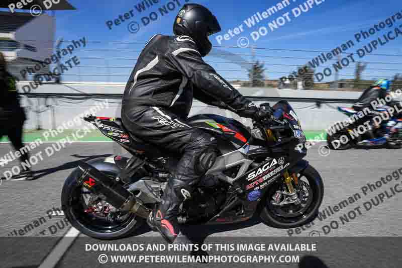 motorbikes;no limits;peter wileman photography;portimao;portugal;trackday digital images